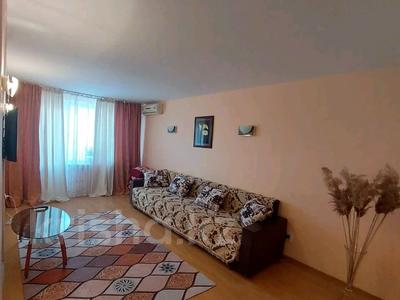 1-комнатная квартира · 45 м² · 4/5 этаж, Азаттык 99а — Атамбаева за 12 000 ₸ в Атырау