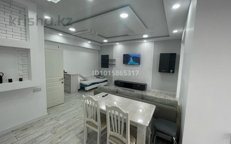 1-комнатная квартира · 43 м² · 8/9 этаж, 19-й мкр 43 за 170 000 ₸ в Актау — фото 2