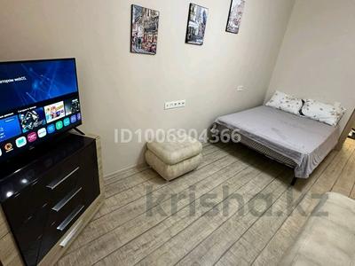 1-бөлмелі пәтер · 42 м² · 13/23 қабат, Тәуелсіздік 21/5 — Тауелсиздык шарл де голь, бағасы: 16 000 ₸ в Астане, Алматы р-н
