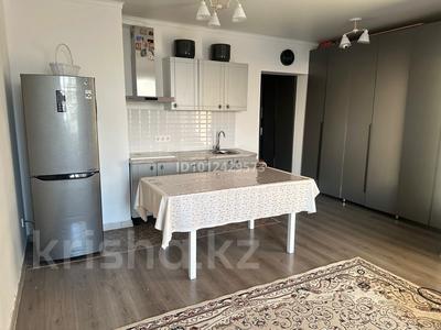 1-комнатная квартира · 39 м² · 9/10 этаж, мкр Аксай-5 25 — Жубанова Момышулы за 34.5 млн 〒 в Алматы, Ауэзовский р-н