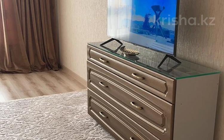 1-бөлмелі пәтер · 50 м² · 13/21 қабат, Сейфуллина 574/1 к3, бағасы: 65 млн ₸ в Алматы, Бостандыкский р-н — фото 2