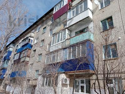 2-комнатная квартира, 47.7 м², 3/5 этаж, 8 Марта за 12.7 млн 〒 в Уральске