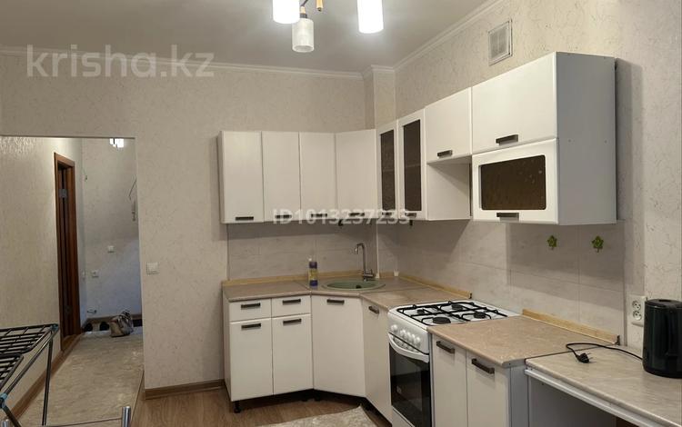 1-комнатная квартира · 45 м² · 3/6 этаж, 28-й мкр 48 за 110 000 ₸ в Актау — фото 2