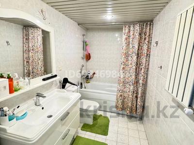 2-бөлмелі пәтер, 51 м², 3/9 қабат ай сайын, мкр Аксай-2 39, бағасы: 150 000 〒 в Алматы, Ауэзовский р-н