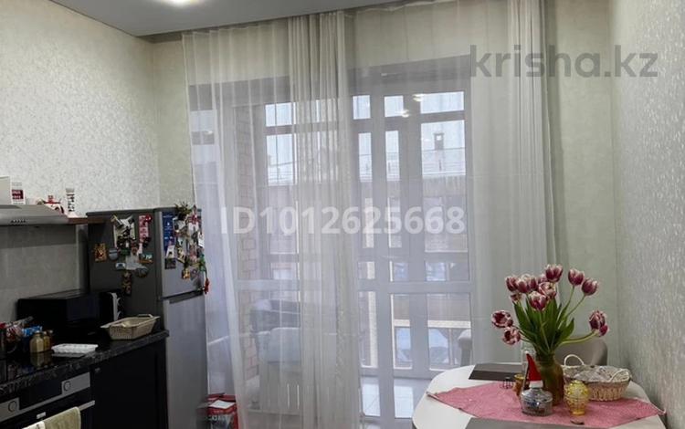 1-бөлмелі пәтер · 40 м² · 5/5 қабат, Ташенова 35, бағасы: 19.5 млн ₸ в Кокшетау — фото 2