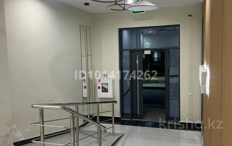 1-комнатная квартира · 40 м² · 6/9 этаж, Толеметова 13А за 200 000 ₸ в Шымкенте, Абайский р-н — фото 5