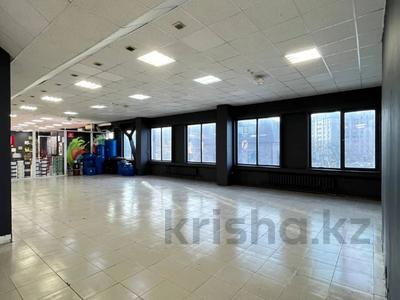 Свободное назначение, магазины и бутики · 70 м² за 196 000 ₸ в Уральске