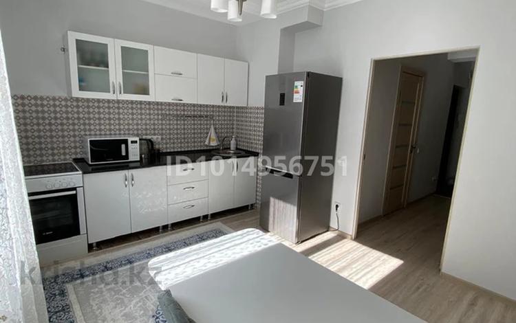 1-бөлмелі пәтер · 47 м² · 3/12 қабат, Рыскулбекова 28/1, бағасы: 300 000 ₸ в Алматы, Бостандыкский р-н — фото 2