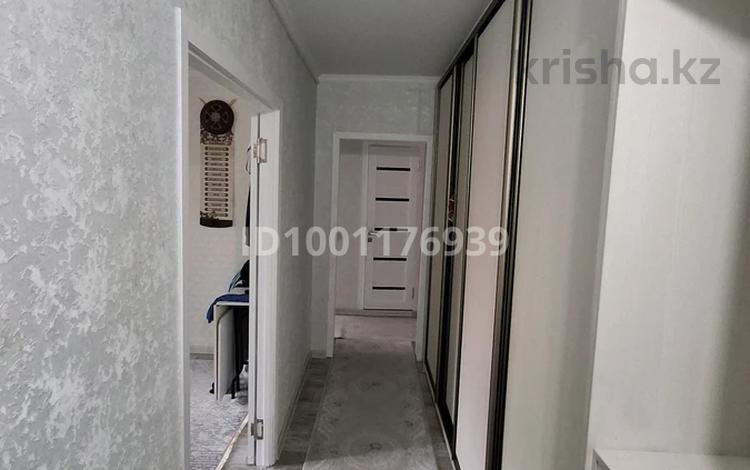 4-бөлмелі пәтер · 78 м² · 2/9 қабат, мкр Юго-Восток, Мкр Юго-Восток, 28й микрорайон — Остановка Караван, бағасы: 33 млн ₸ в Караганде, Казыбек би р-н — фото 2