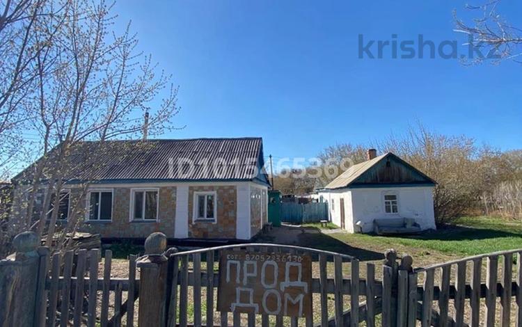 Отдельный дом · 3 комнаты · 51 м² · 10 сот., Береке 14 14 — Дом в селе Жарык за 3.5 млн ₸ в Шет — фото 2