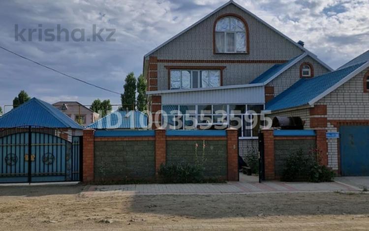 Жеке үй · 7 бөлме · 243.2 м² · 10 сот., мкр 12, 12 мкр ВГ 148 — Шәкәрім Құдайбердіұлы 16, бағасы: 67 млн ₸ в Актобе — фото 2