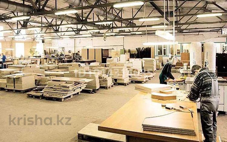 Готовый мебельный бизнес. · 2500 м² за 200 млн ₸ в Астане, р-н Байконур — фото 2