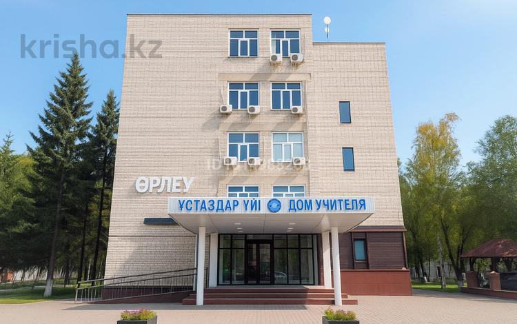 Білім орталықтары, конференц-залдар · 30 м², бағасы: 15 000 ₸ в Усть-Каменогорске — фото 2