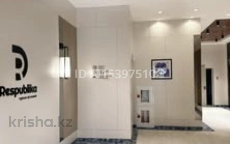 2-бөлмелі пәтер · 37.2 м² · 11/18 қабат, ул. Е-36 11, бағасы: 38 млн ₸ в Астане, Нура р-н — фото 2