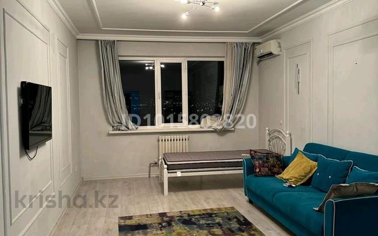 2-комнатная квартира · 66 м² · 8/9 этаж, мкр Зердели за 280 000 ₸ в Алматы, Алатауский р-н — фото 2