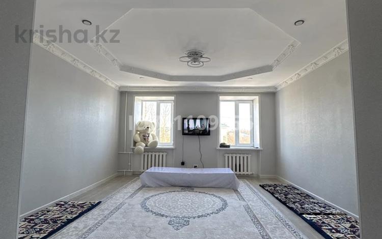 2-комнатная квартира · 64 м² · 4/4 этаж, Майкудук, Майкудук Магнитогорская 38 — Кофейня Хани за 17 млн 〒 в Караганде, Алихана Бокейханова р-н — фото 2