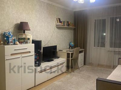 2-комнатная квартира, 53 м², 3/5 этаж, мкр Мамыр-7 за 37 млн 〒 в Алматы, Ауэзовский р-н
