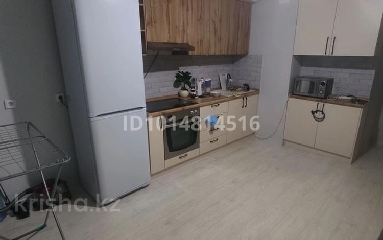 2-комнатная квартира · 48 м² · 10/17 этаж, мкр Таугуль, Жандосова за 35.5 млн ₸ в Алматы, Ауэзовский р-н — фото 2