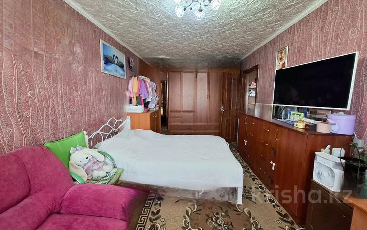 2-бөлмелі пәтер · 50.9 м² · 9/9 қабат, Пр. Металлургов — Район я/с Карлыгаш, Лицей №14, бағасы: ~ 8.3 млн ₸ в Темиртау — фото 5