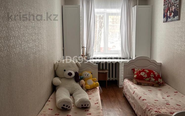 3-комнатная квартира · 64 м² · 1/5 этаж, Амре Кашаубаева 10 — Дворец спорта , улица Астана за 22 млн 〒 в Усть-Каменогорске, Ульбинский — фото 9