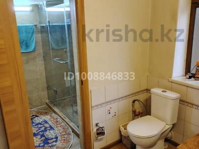 Отдельный дом · 6 комнат · 145 м² · 6.9 сот., Жилкишиева 62 — Адырбекова-Жилкишиева за 60 млн 〒 в Шымкенте, Аль-Фарабийский р-н