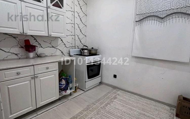 2-бөлмелі пәтер · 59.4 м² · 2/4 қабат, Көктем 25, бағасы: 16 млн ₸ в Жанаозен — фото 2