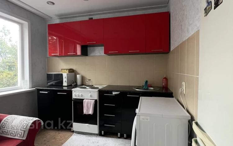 3-бөлмелі пәтер · 70 м² · 3/5 қабат, Сатпаева 50, бағасы: 33 млн ₸ в Усть-Каменогорске — фото 2