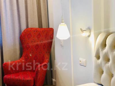 2-комнатная квартира · 50 м² · 2/17 этаж, мкр Самал-1, Достык 138 за 500 000 〒 в Алматы, Медеуский р-н