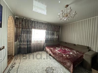 1-комнатная квартира · 37 м² · 1/2 этаж, Байконурова — Музыкального колледжа за 130 000 〒 в Жезказгане