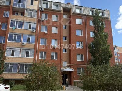2-комнатная квартира · 68 м² · 2/5 этаж, Юбилейный, Пр-т Нурсултана Назарбаева 229 за 150 000 ₸ в Костанае