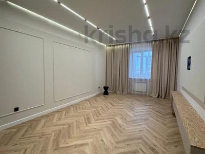 2-бөлмелі пәтер · 69.5 м² · 9/10 қабат, Алтын орда ш/а., Алии Молдагуловой, бағасы: 44 млн ₸ в Актобе, мкр. Алтын орда