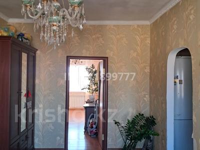 2-бөлмелі пәтер · 42 м² · 4/4 қабат, пр. Азаттык 131, бағасы: 14 млн ₸ в Атырау, мкр Жилгородок