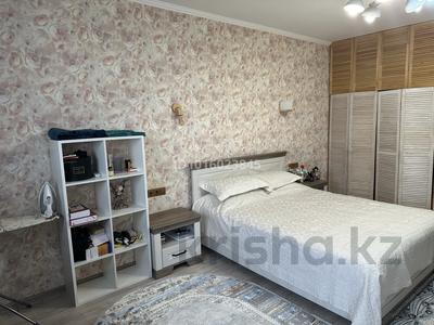2-бөлмелі пәтер · 74 м² · 14/19 қабат, Брусиловского 167, бағасы: 49 млн ₸ в Алматы, Алмалинский р-н