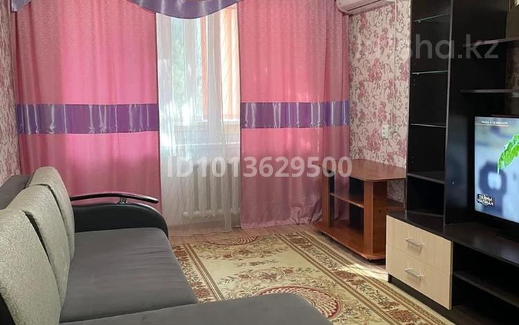 1-бөлмелі пәтер · 36 м² · 2/5 қабат, 2 ш/а., 101 стрелков бригады 15, бағасы: 15.5 млн ₸ в Актобе, мкр 8 — фото 2