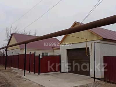 Отдельный дом · 4 комнаты · 100 м² · 9 сот., Железнодорожная 70 — Садовая за 23 млн 〒 в Аксае