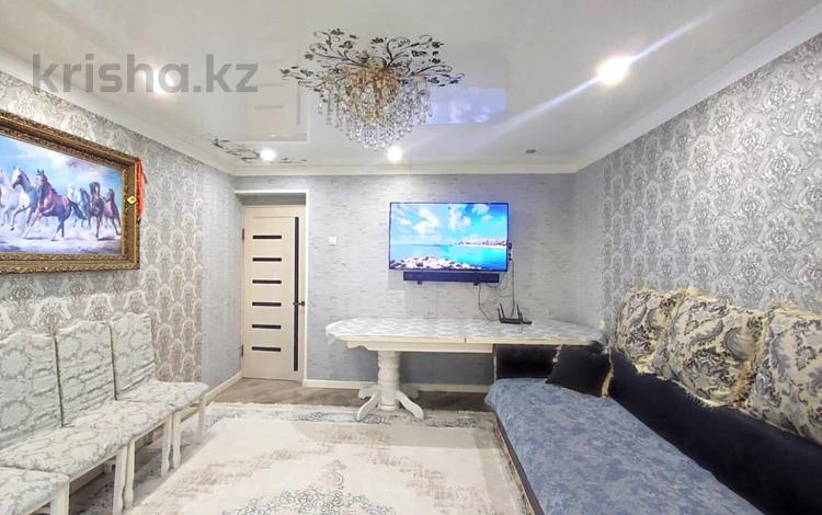 3-комнатная квартира · 61 м² · 5/6 этаж, 2 микрорайон за 11.9 млн ₸ в Абай — фото 2