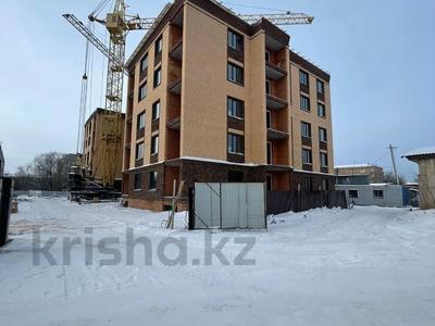 2-комнатная квартира, 47 м², Жамбыла 272а за 15.5 млн 〒 в Петропавловске