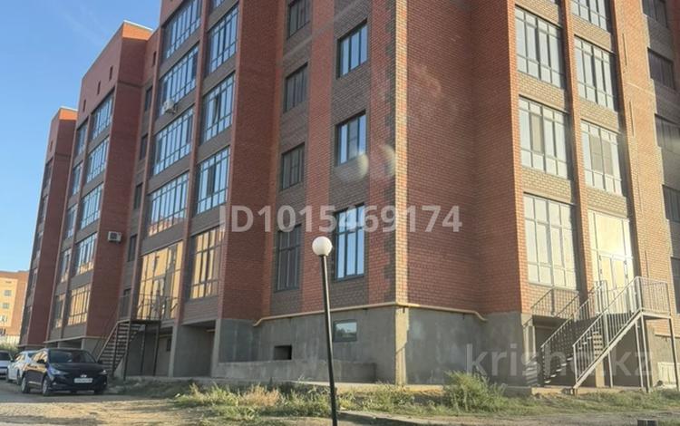 Свободное назначение · 119 м² за 500 000 ₸ в Актобе, мкр. Алтын орда — фото 2