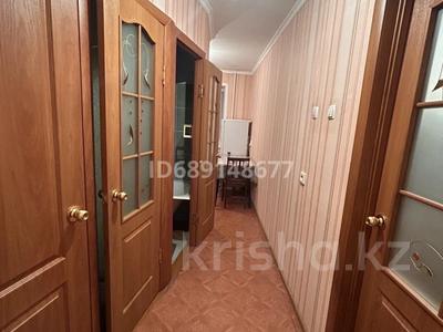 1-комнатная квартира, 34 м², 3/5 этаж помесячно, Ломова 141 за 120 000 〒 в Павлодаре