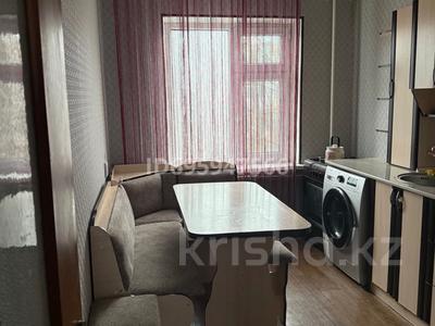 3-комнатная квартира · 64 м² · 4/5 этаж, 6 мкр 28 за 160 000 〒 в Таразе