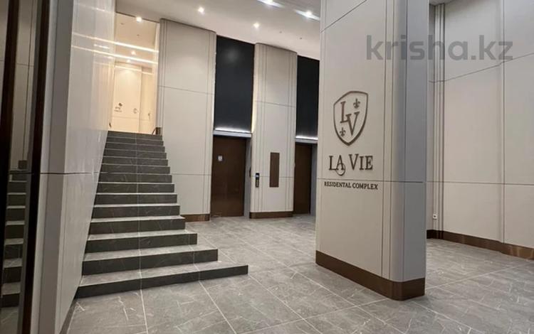 2-бөлмелі пәтер · 67.78 м² · 10/14 қабат, Кошкарбаева 1 — Момышулы, бағасы: 60.5 млн ₸ в Астане, Алматы р-н — фото 2