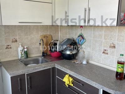 3-комнатная квартира · 56 м² · 5/5 этаж, Баймуханова 35 — ж/д больница за 16 млн 〒 в Атырау, мкр Привокзальный-1