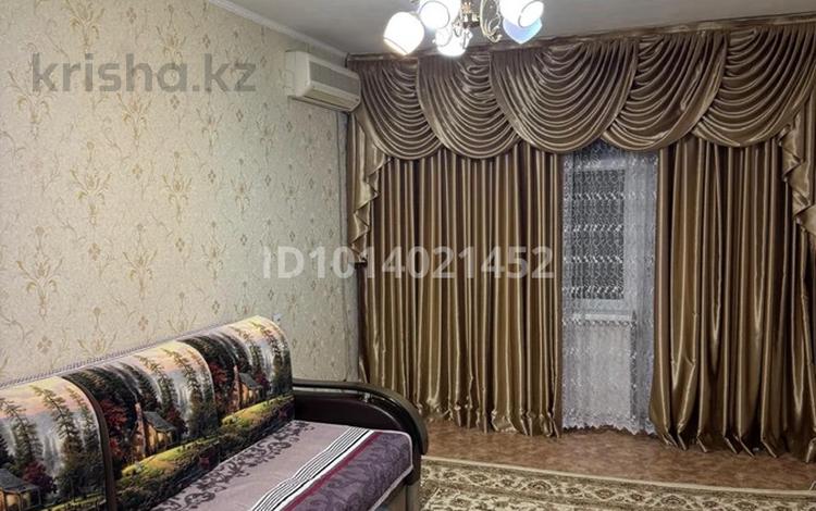 1-комнатная квартира · 34 м² · 2/5 этаж, Курмангазы 9 — Владимирская за 140 000 ₸ в Атырау, мкр Авангард-3 — фото 2