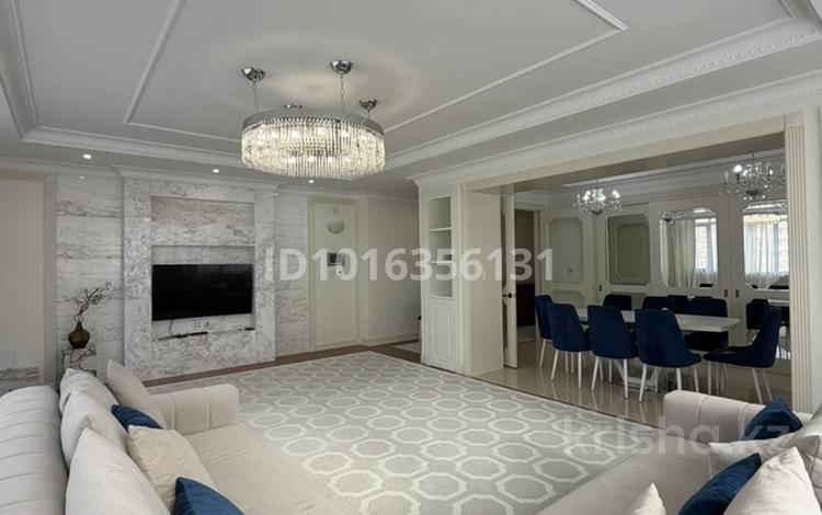 6-комнатная квартира · 274 м² · 16 этаж, Кошкарбаева 8 за 250 млн ₸ в Астане, Сарайшык р-н — фото 2