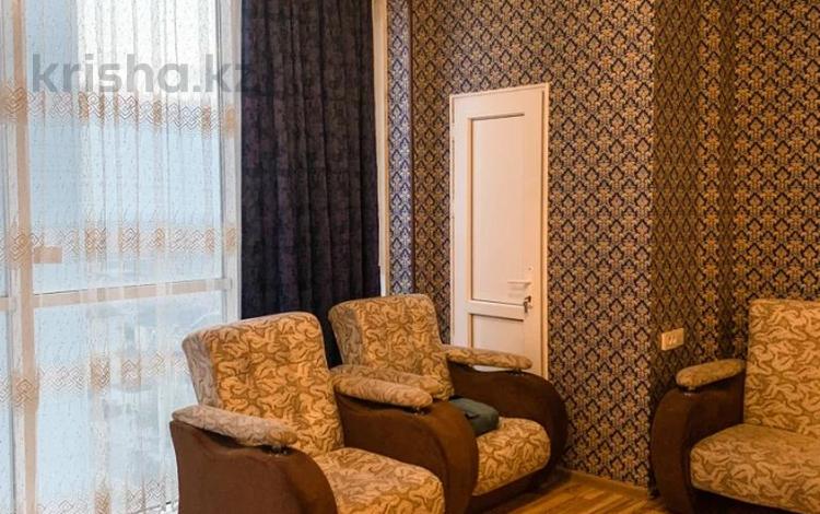 1-бөлмелі пәтер, 60 м², 13/16 қабат ай сайын, Кунаева 91, бағасы: 180 000 〒 в Шымкенте, Аль-Фарабийский р-н — фото 2