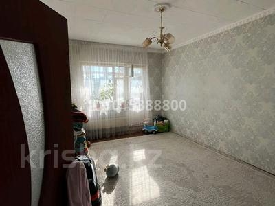 4-комнатная квартира · 72 м² · 5/5 этаж, мкр Аса 12 — Кайкармет рынок за 15.5 млн ₸ в Таразе