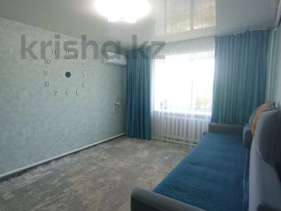 2-комнатная квартира · 44 м² · 2/2 этаж, Фурманова за ~ 12.3 млн 〒 в Петропавловске