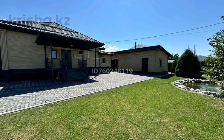 Отдельный дом · 6 комнат · 190 м² · 17 сот., Калдаякова 650 — Трассы талгар за 130 млн 〒 в Талгаре — фото 2