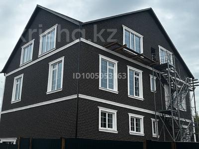 Отдельный дом · 30 комнат · 750 м² · 18 сот., Брусиловского 1б — Рижская за 220 млн 〒 в Петропавловске