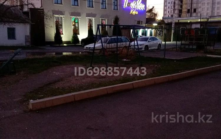 3-бөлмелі пәтер · 62 м² · 2/4 қабат, Телецентр — Рынок Нуралы базар, бағасы: 14 млн ₸ в Таразе — фото 2